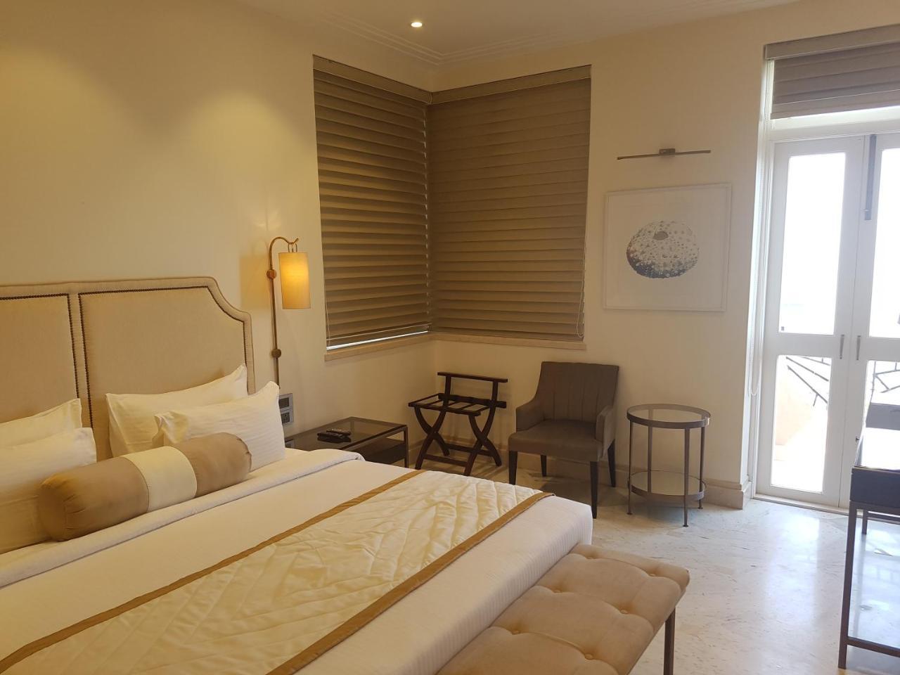 Hotel Harbour View Colaba Mumbai Exterior foto